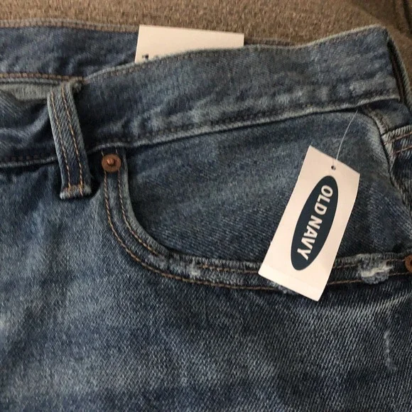 Old Navy Women's 18 Hi Rise Raw Hem Denim Blue Shorts - Picture 3 of 11